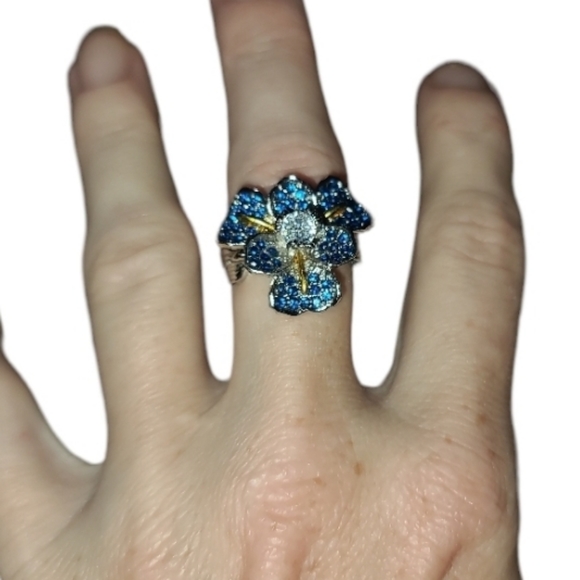 🧧NWT Beautiful BLISS Micro Pave Tow-Toned Iris w/ Blue & White Topaz - Picture 2 of 7